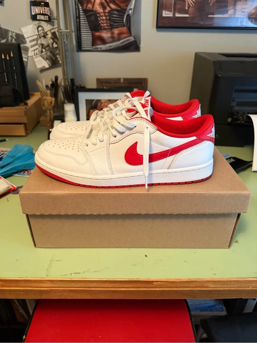 Jordan 1 Low Retro “White / University Red”